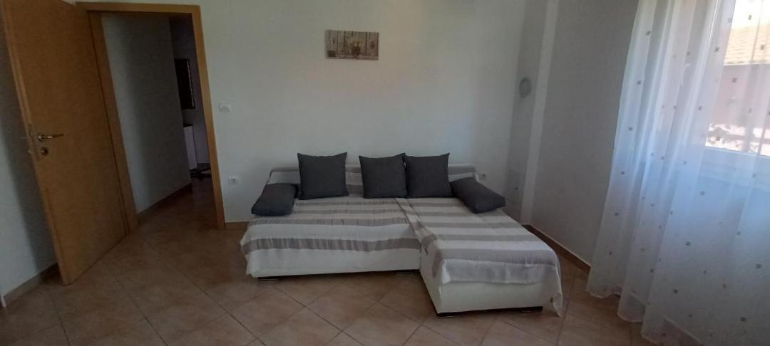 Apartments Buzleta 파자나 외부 사진
